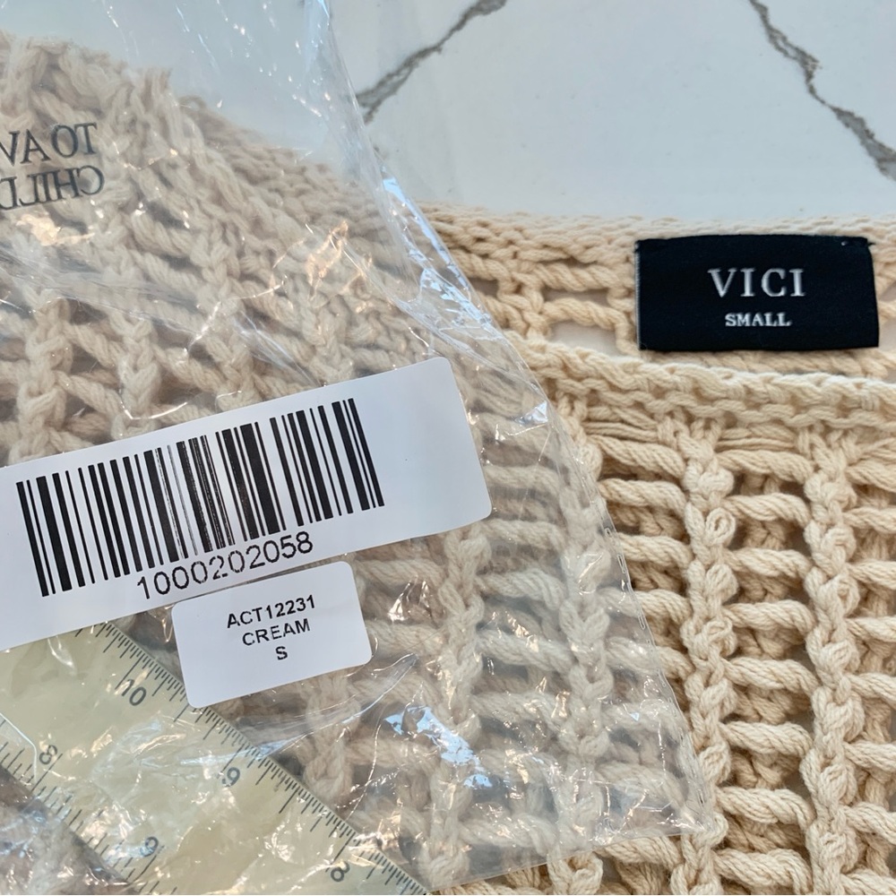 🌞 VICI Arloe Open Knit Fringe Crochet Top Crop Sweater Cream Small S - Picture 14 of 14